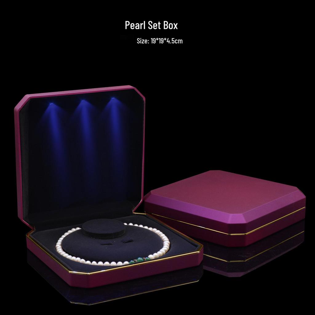 Gold LED Jewelry Set: Necklace & Pearl Three-Piece in Champagne Box