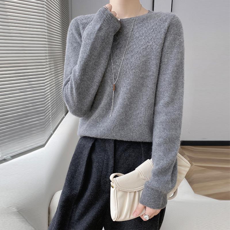 Women's Stylish Wool Cashmere Sweater - Round Neck, Loose Fit, Hollow Design, Autumn/Winter Base Layer.