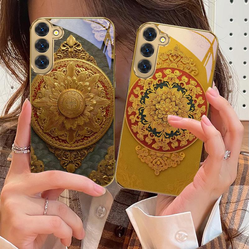 Yellow Chrysanthemums For Samsung Galaxy S20 FE S21 S22 S23 Plus S24 Ultra 25Ultra S21+ S9+ S22Plus Golden Glass Phone Case