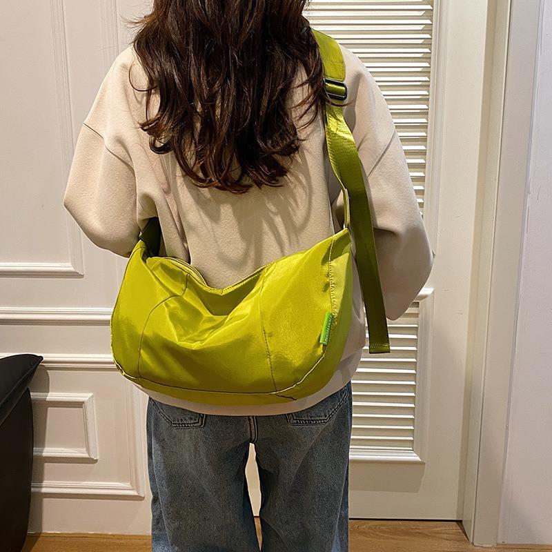 Casual niche design pillow bag new summer popular simple messenger bag fashion trend shoulder bag