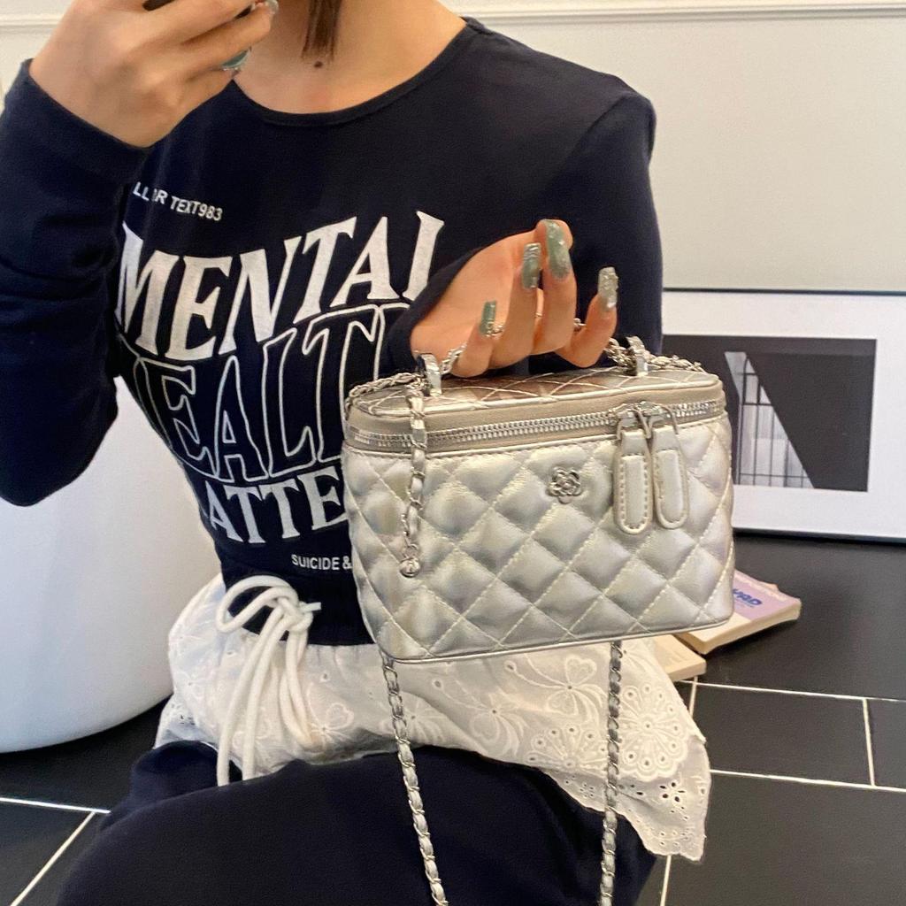 Elegant 2025 Argyle Chain Crossbody Bag for Women - Niche Fragrant Style, Compact Shoulder Design