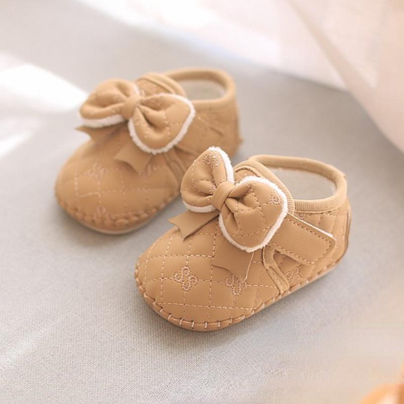 New Fashion Comfort Baby Girl Shoes Soft Soles Warm Baby Shoe Butterfly Bow Versatile Casual Shoe Sweet Princess Cotton Shoes