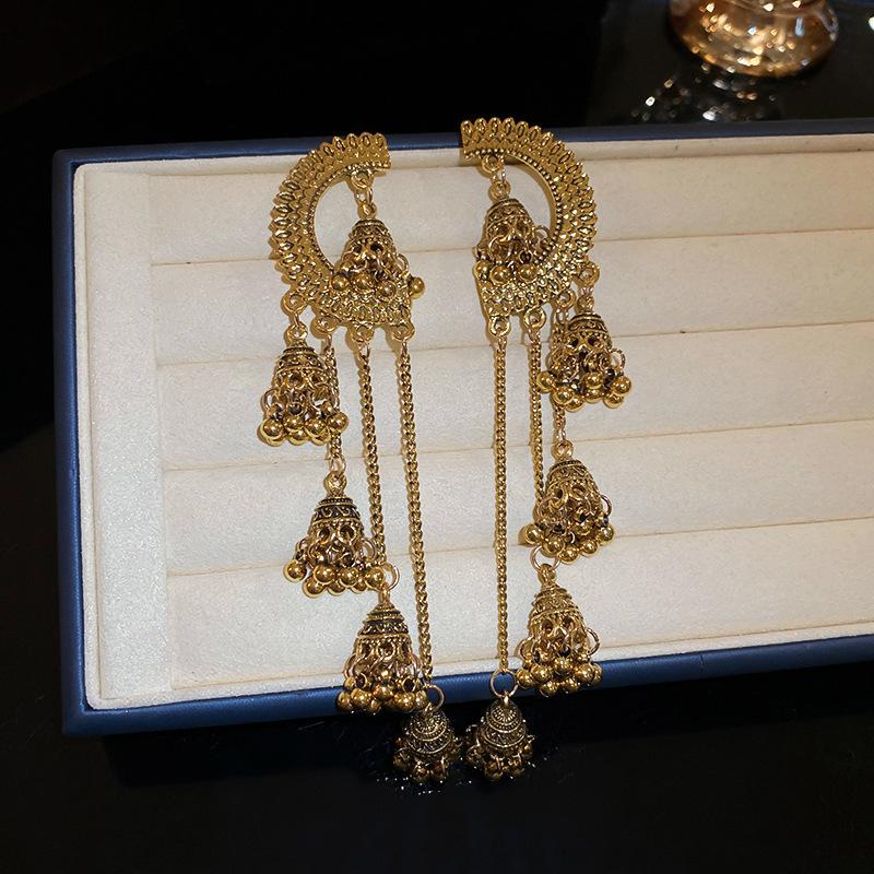 European and American retro metal fringed earrings light luxury high-end temperament earrings niche design long earrings women