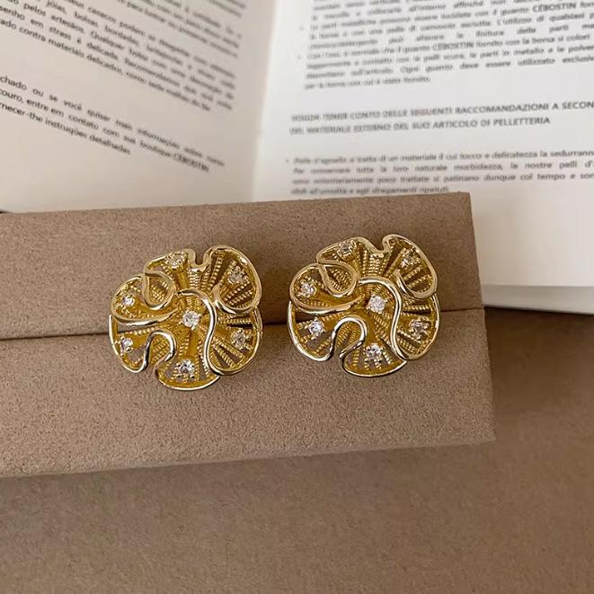 S925 silver needle French delicate lace pleated empty flower stud earrings niche personality trend commuter earrings earrings