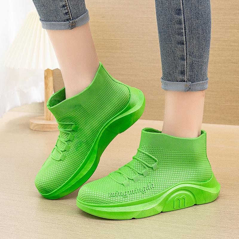 Waterproof shoes men's and women's rain shoes low tube Korean version fashionable adult low top lightweight four seasons outdoor wear short tube