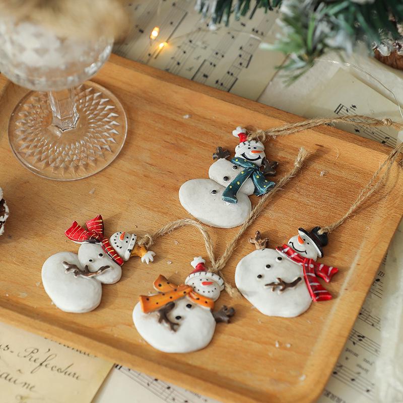 American Retro Christmas Snowman Cane Resin Pendant for Tree Decoration