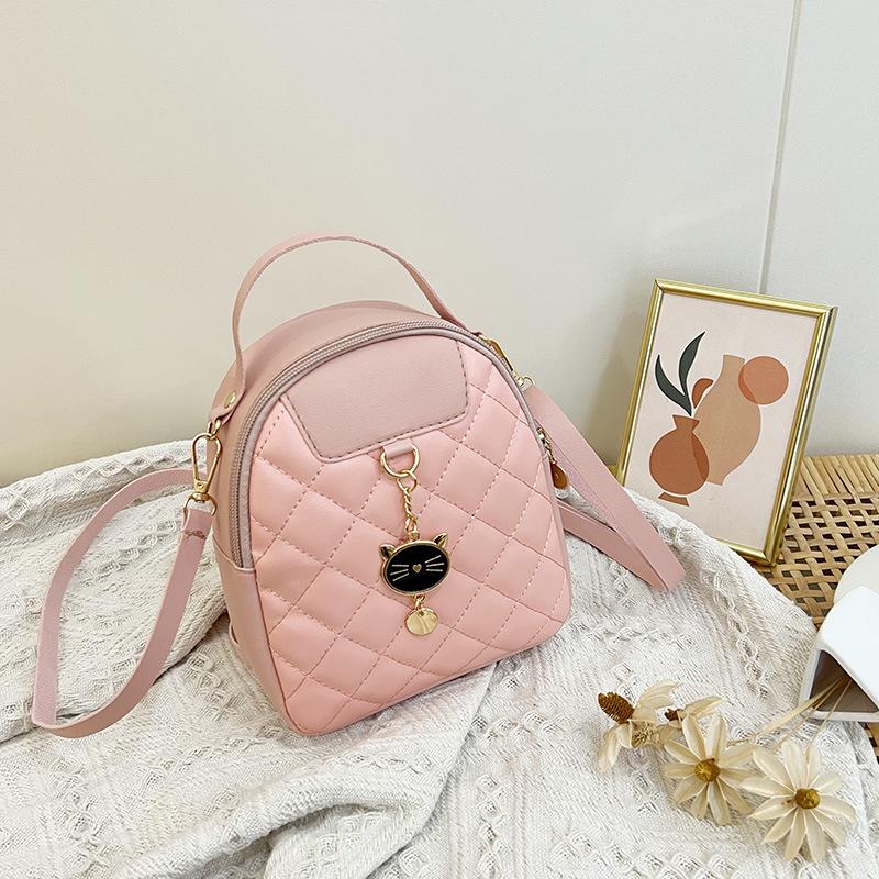 2023 Women's Diamond Pattern Fashion Backpack: Stylish & Versatile for School or Outdoor Adventures