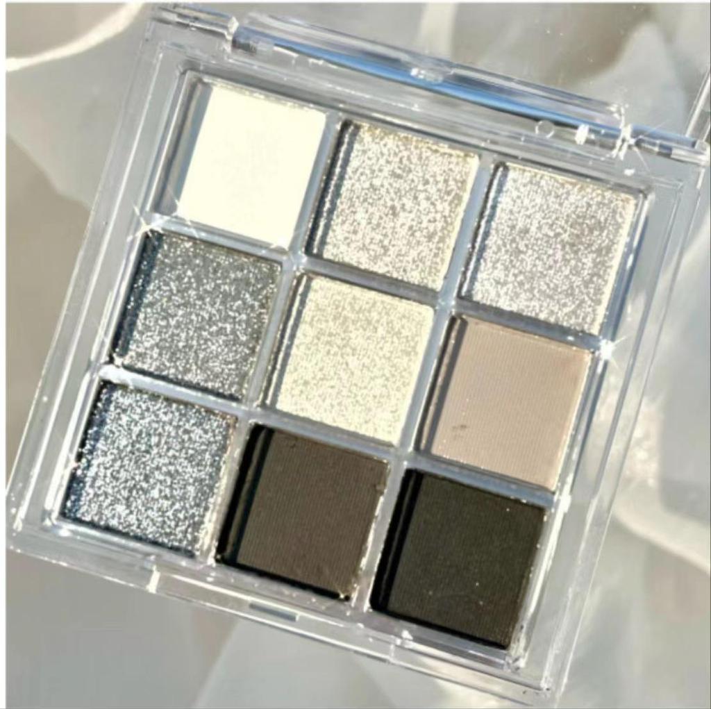 DIKALU 9-Color Earth Tone Eyeshadow Palette - Shimmer & Matte, Transparent Douyin Style.