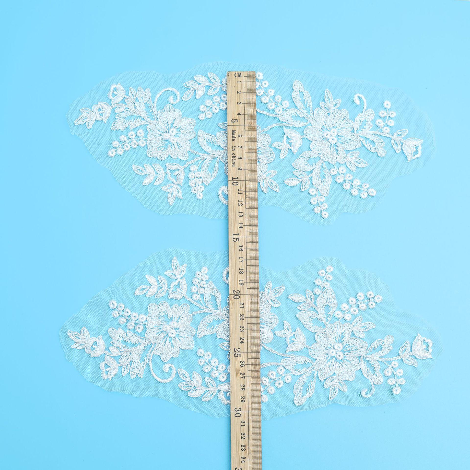 

Car Bone Pair Lace Wedding Dress Accessories Decals Handmade Veil Bridal Accessories Flowers 31*13cm