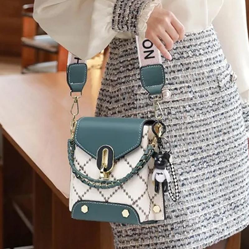 Korean Version of Simple and Fashionable Small Square Bag Fashionable Versatile Shoulder Messenger Bag Trendy Mini Mobile Phone