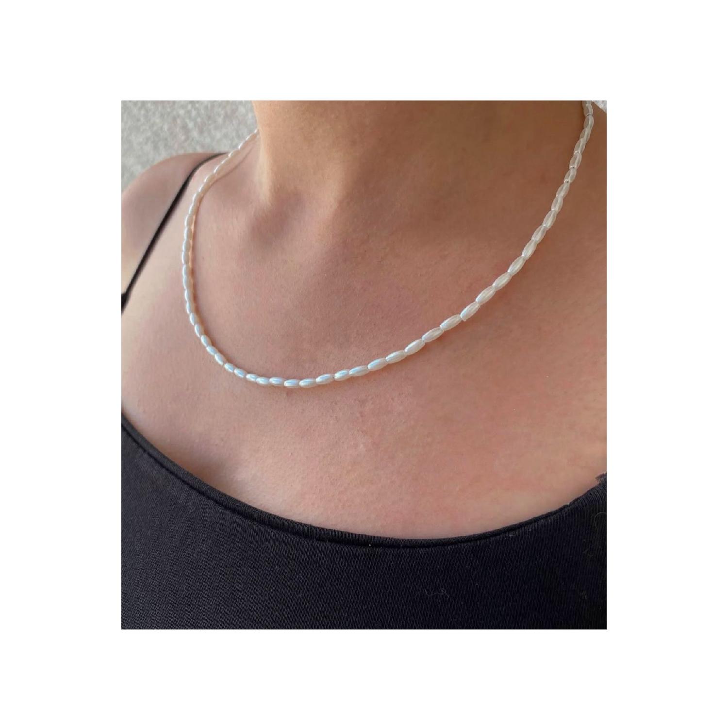 

Barley Pearl Necklace білий