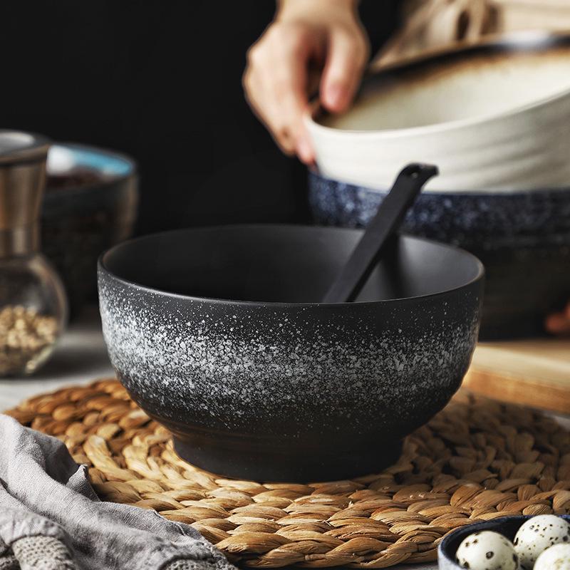 Japanese Ceramic Ramen Noodle Bowl - Large Conical Hat Design, Perfect for Instant Noodles, Soup, and Tableware.