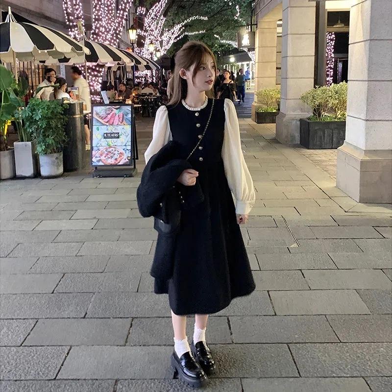 French bubble long-sleeved dress women's 2026 spring dress new celebrity temperament design sense Hepburn style long skirt