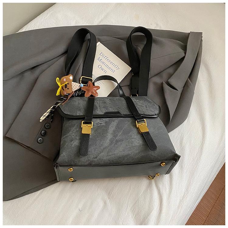 Large Capacity Bag Women's Autumn New Retro Matte Handbag Commuter Bag Single Shoulder Crossbody Double Shoulder Women's Bag