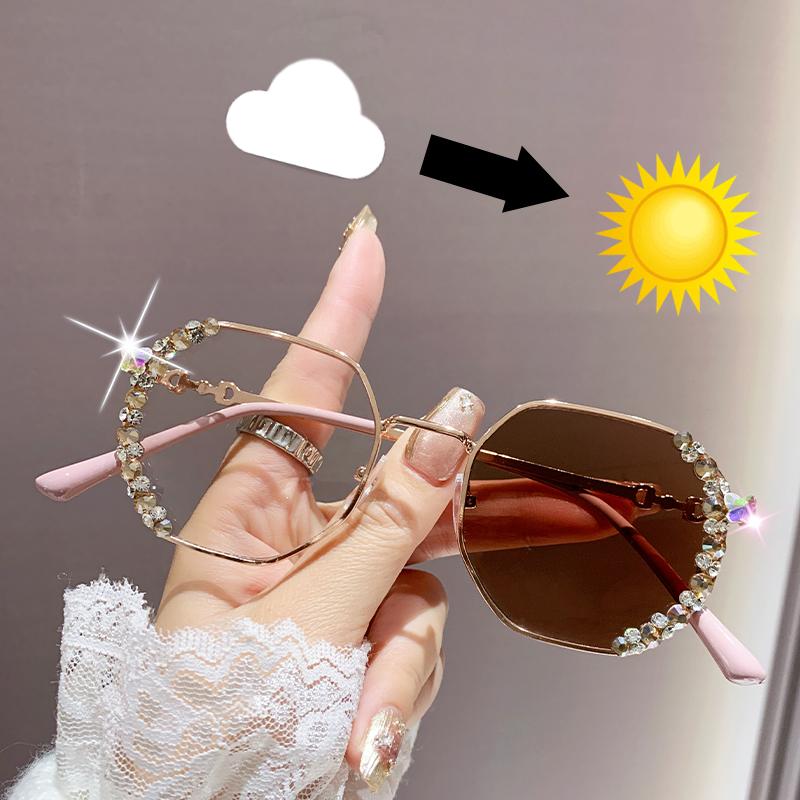 

Diamond-studded color-changing flat mirror Photochromic Anti Radiation Glasses Metal Eyeglass For Woman Men