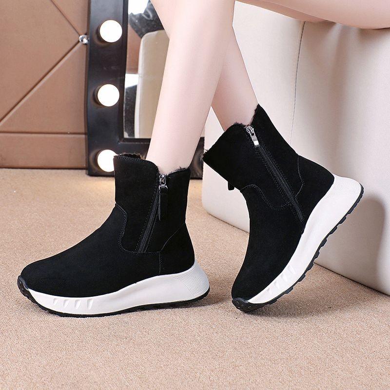 Popular thick-soled suede snow boots with velvet warm high-top cotton shoes for women's new soft-soled mother shoes in winter