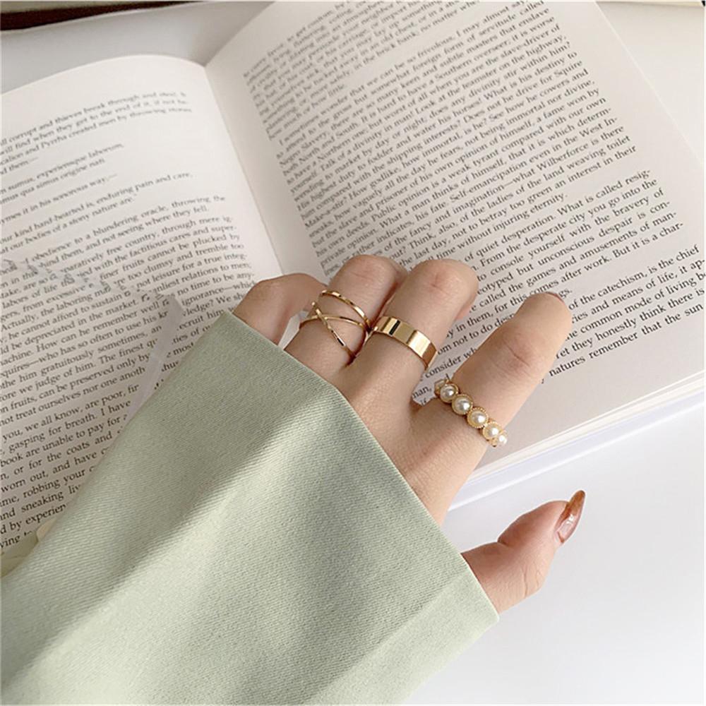 

Geometric 4Pcs/set Parties Personality Wedding Cross Women Jewelry Pearl Rings Set Finger Ring