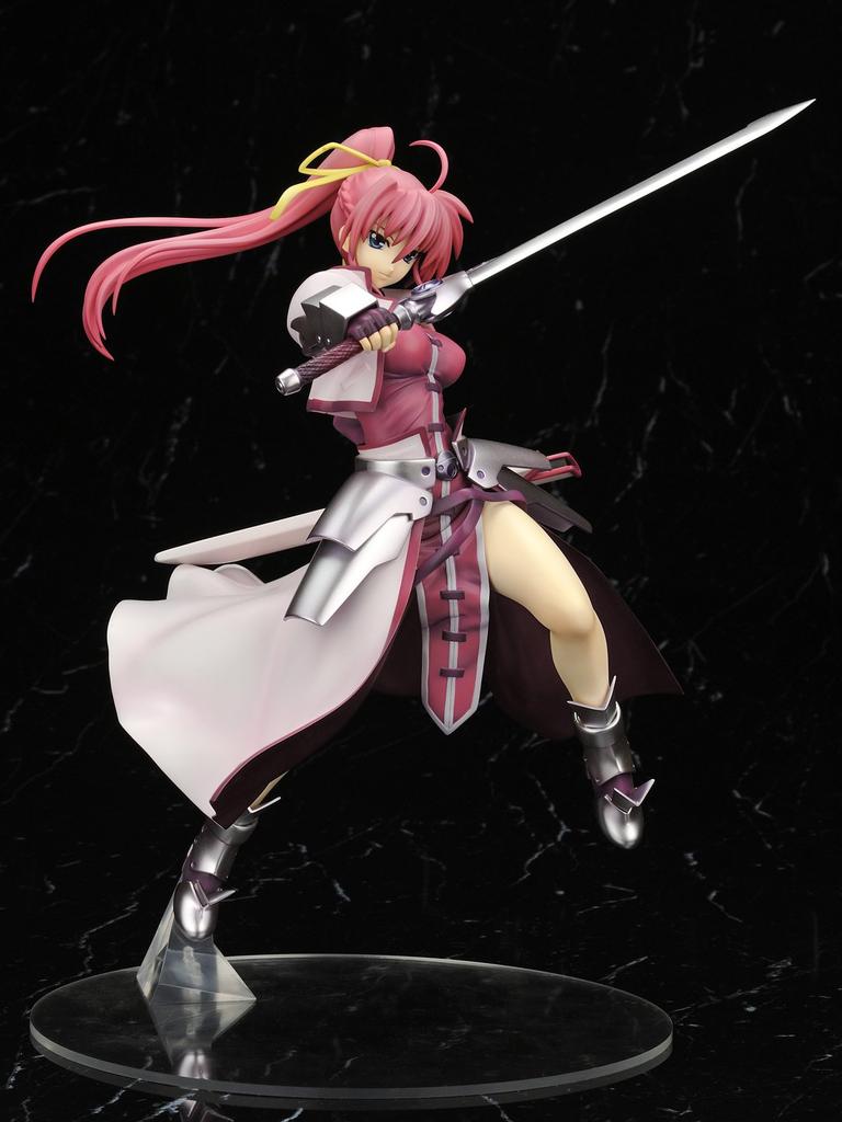 Magical Girl Lyrical Nanoha Strikers Signum Scale PVC Painted Finished (1/7 Product)