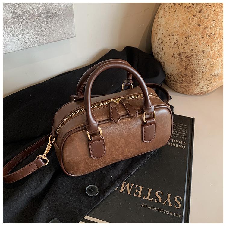 New Fashionable Classic Style Square Shoulder Crossbody Bags Solid Zipper Popularity Sense of Luxury Handbags for Women 2025