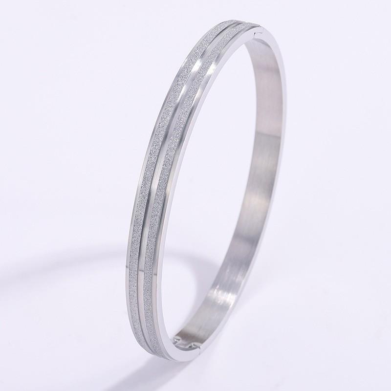 Starry Sky Full Diamond Titanium Steel Bracelet – Versatile, No-Fade Silver Women's Fashion Accessory