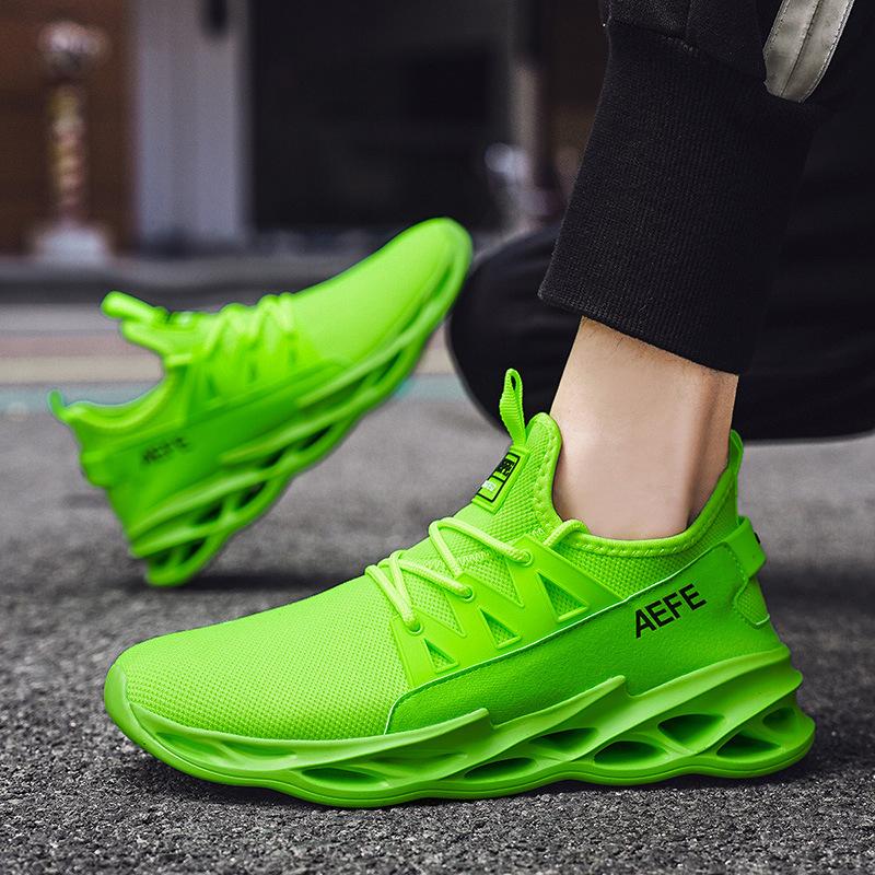 Men's shoes large size sports running lightweight mesh breathable fly weaving fashion