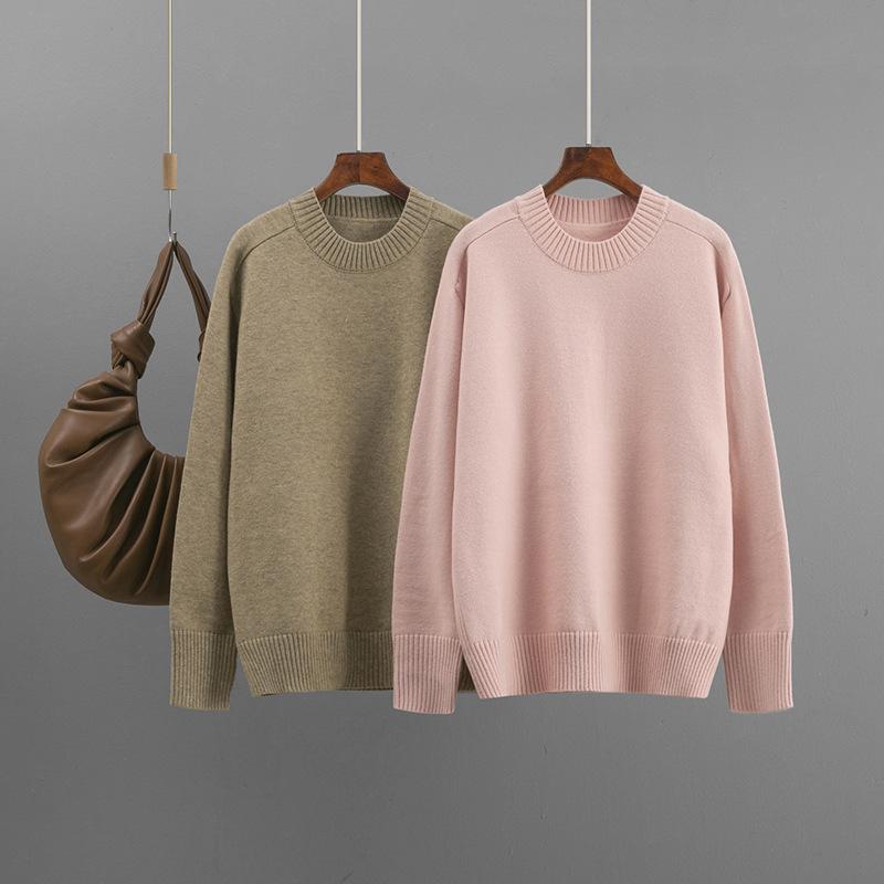 Autumn and Winter New Basic Round Neck Solid Color Loose Pullover Sweater, Women's Knitted Base Layer Top