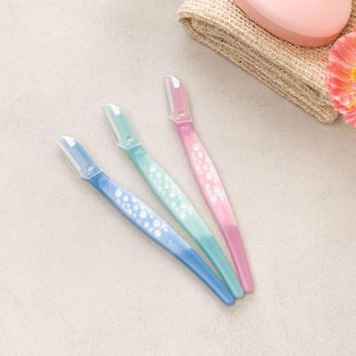 Holenie a epilácia – Žiletky a nožnice na úpravu obočia