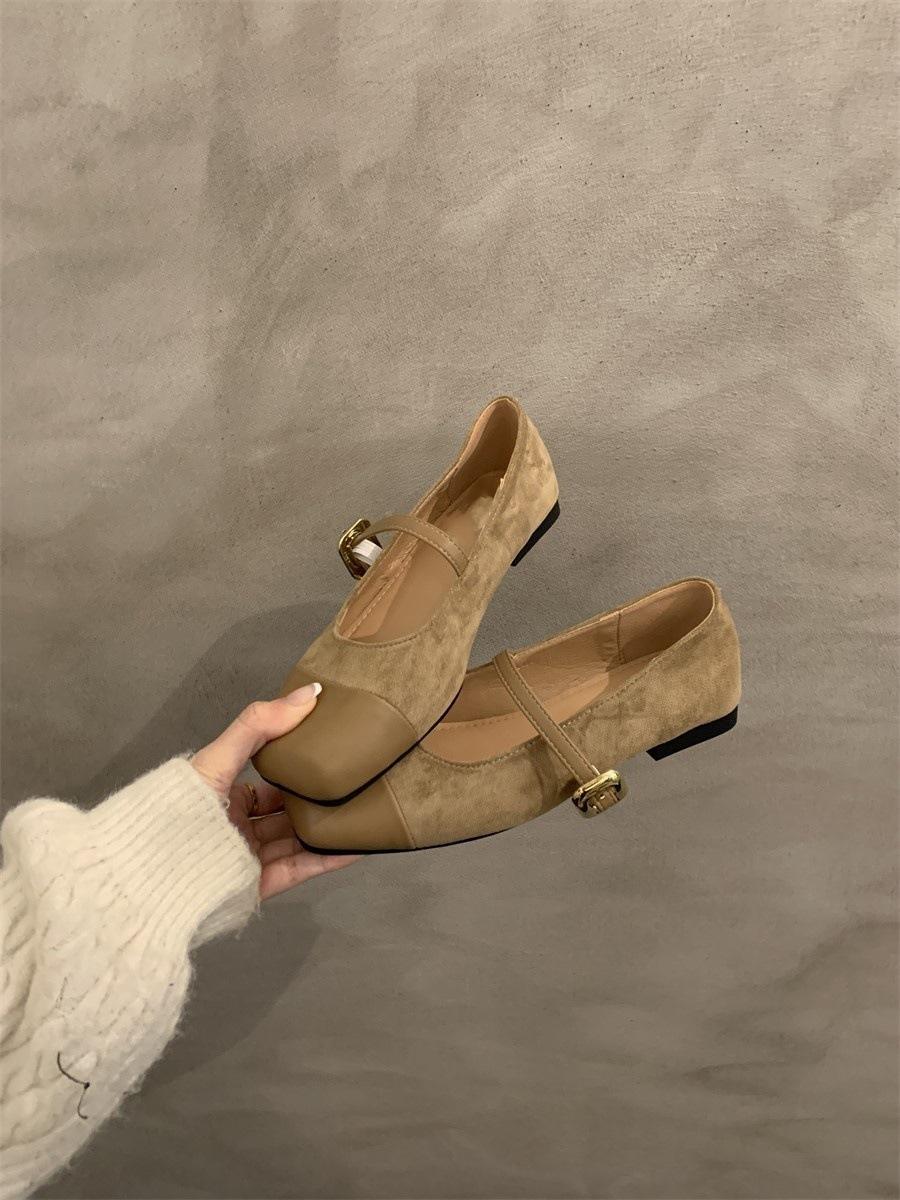 

Французские черные туфли Мэри Джейн, весна и осень 2025 года, новые модели с юбками, туфли-лодочки, неглубокие горловины с женскими туфлями на плоской подошве 40 абрикосовый