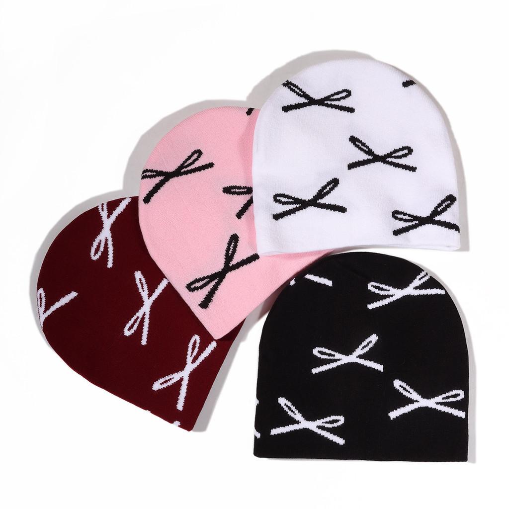 Acrylic Knitted Beanie With Round Top And No Brim For Street Style And Warmth