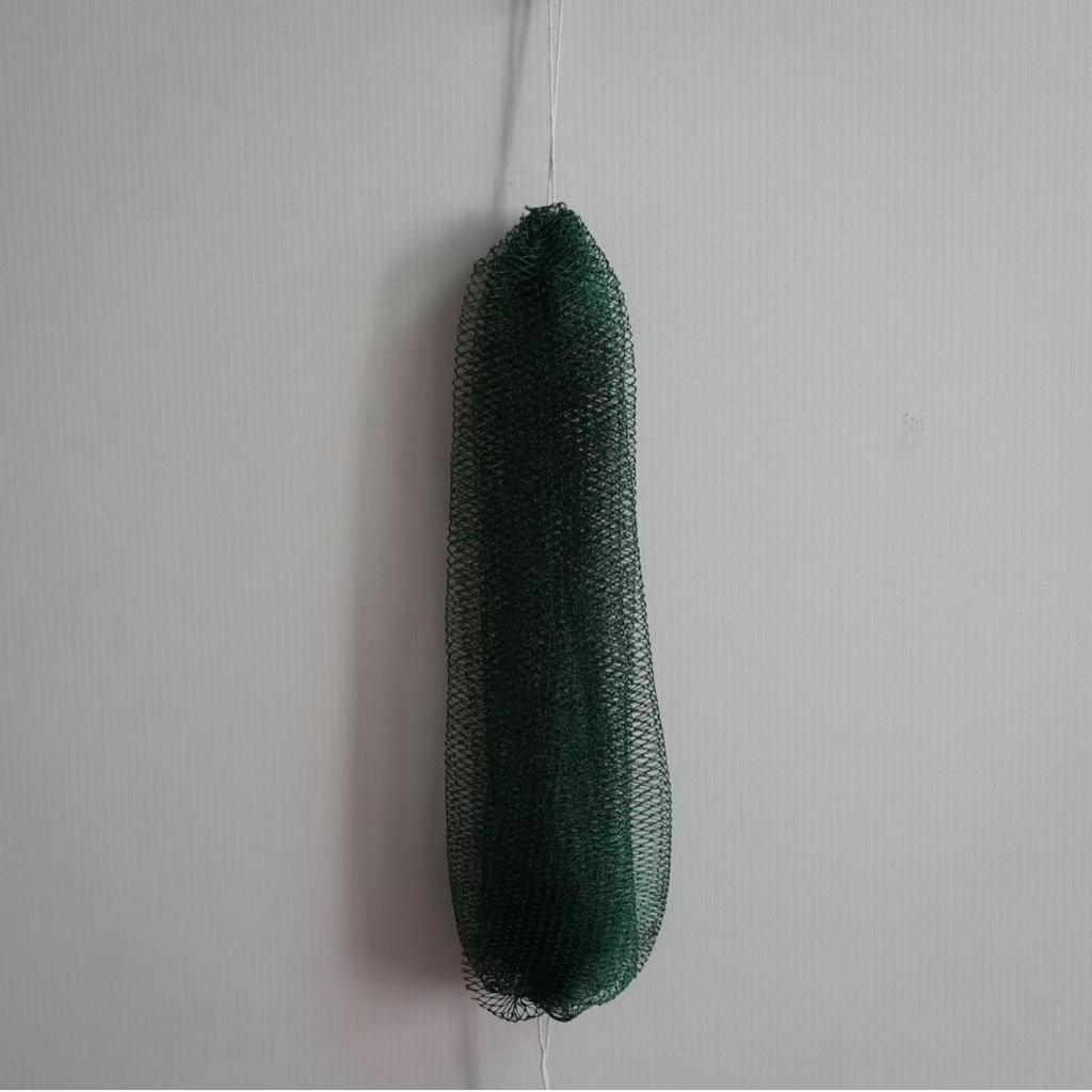 Afrikanisches Nylon-Peeling-Badetuch mit hoher Elastizität und langem Streifendesign.