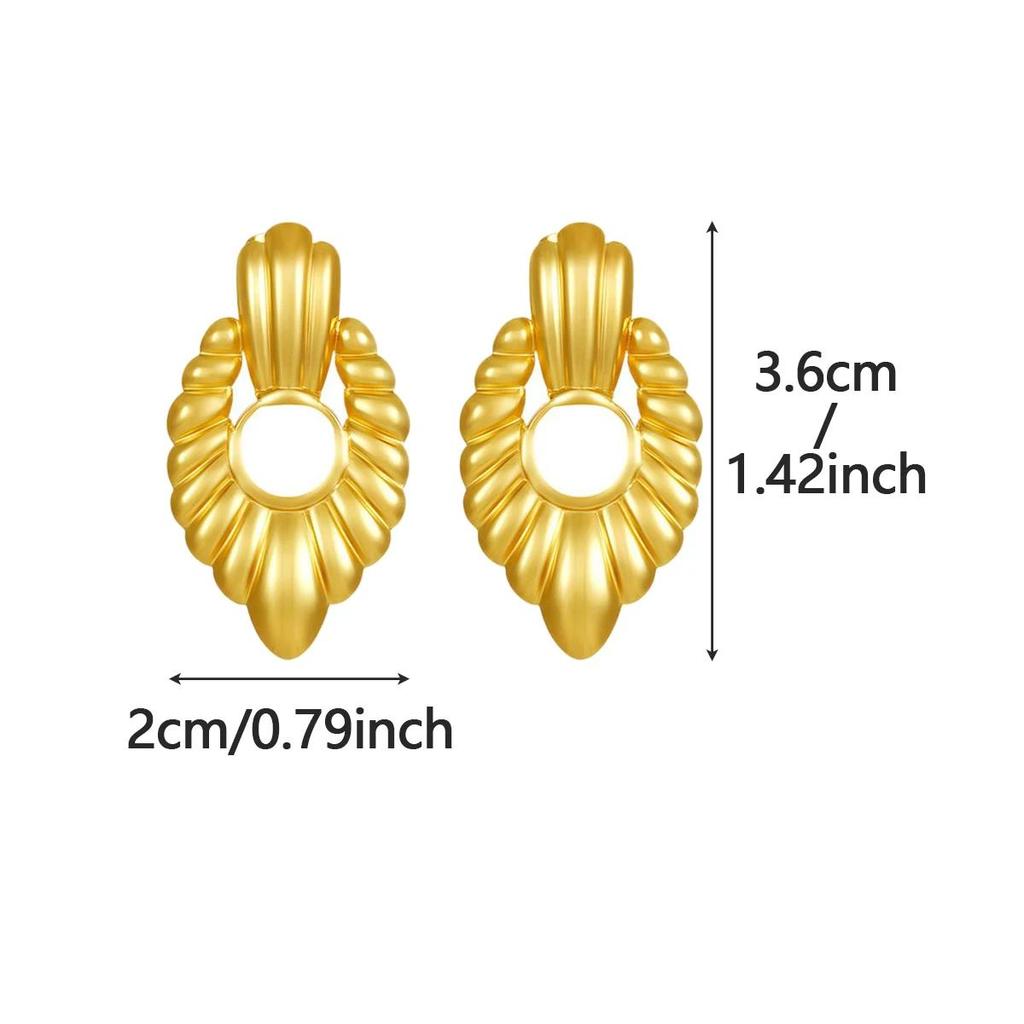 New Gold Color Stainless Steel Retro Boho Stud Earrings Hypoallergenic Light Luxury Jewelry for Women for Daily Party