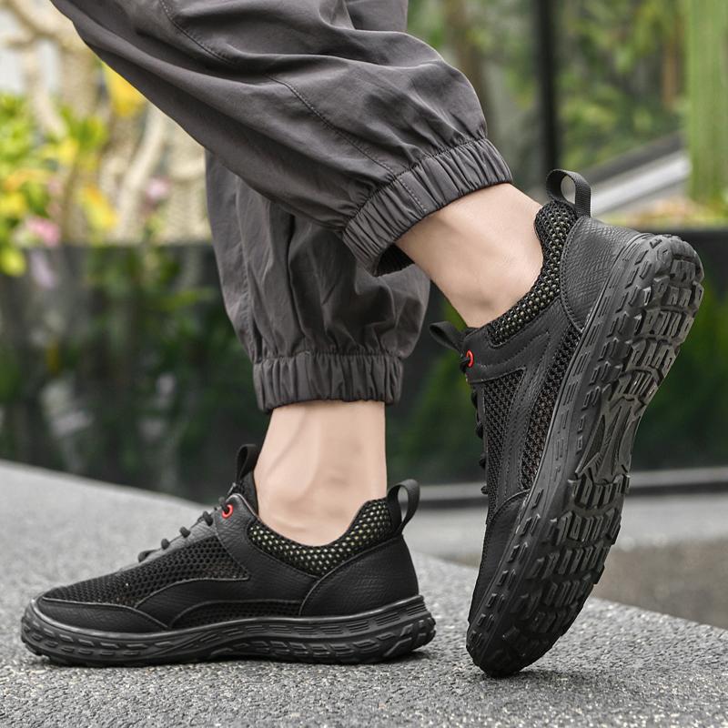 Fashion Outdoor Mesh Breathable Casual Sports Running Shoes Male Comfortable Driving Shoes 2025 New Walking Flats Lace-Up Male Sneakers
