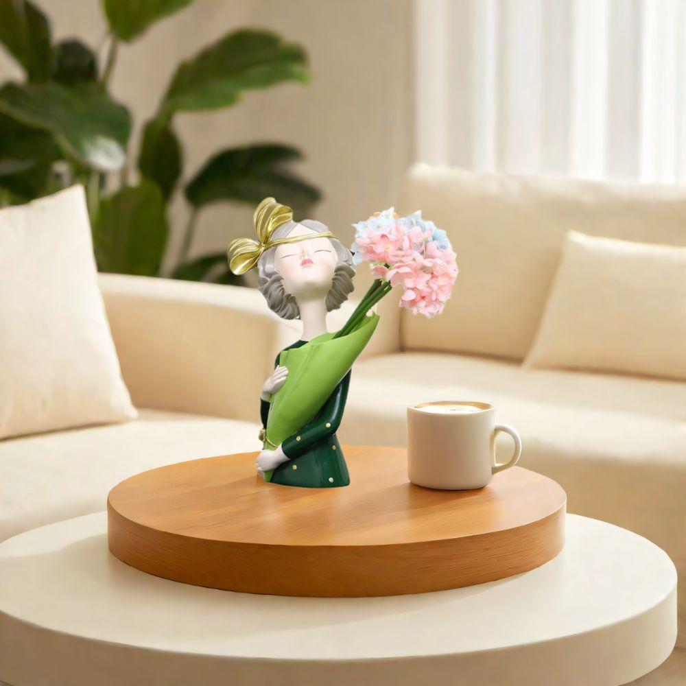 Elegante Blumenmädchen-Statue Handgefertigte Mädchen-Vasen-Dekoration Moderne Schmetterlingsmädchen-Skulptur Schlafzimmer