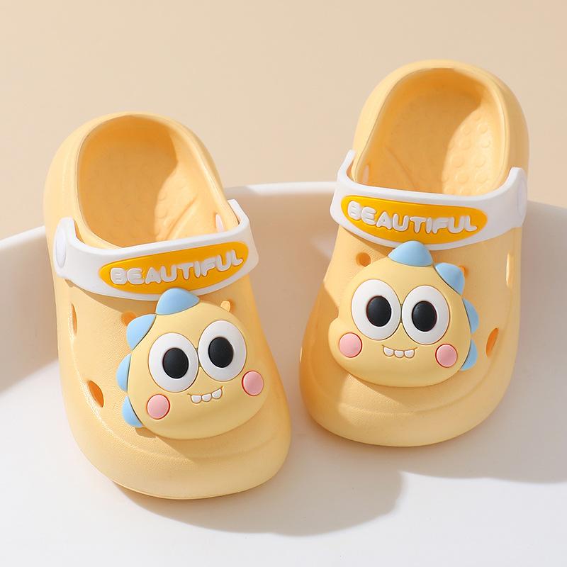 Fashion Girls Shoes Summer New Kids Cartoon Sandals Soft Soled Boys' Shoe Anti Slip Child Beach Shoes Simple Girl Slippers
