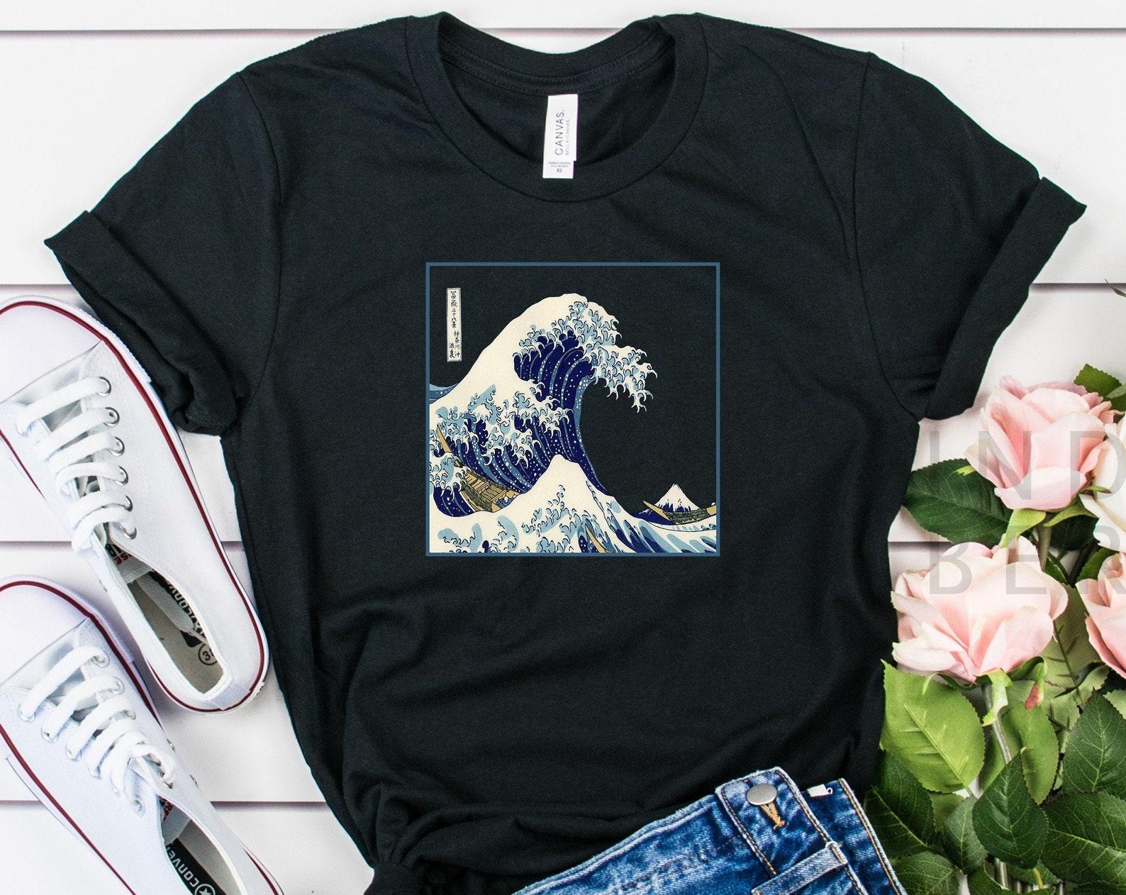 The Great Wave Off Kanagawa Shirt, Cool Japanese Shirt, Japanese Grunge Shirt, Aesthetic shirt, Kawaii clothing, Hokusai, Japanese tee 3XL