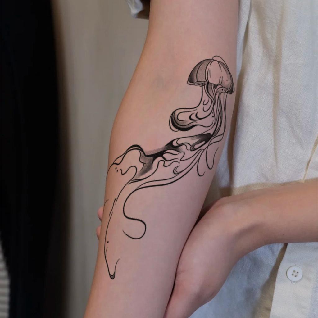 Premium Sense, Simple Personality, Small Fresh Ink Jellyfish Arm Tattoo Sticker