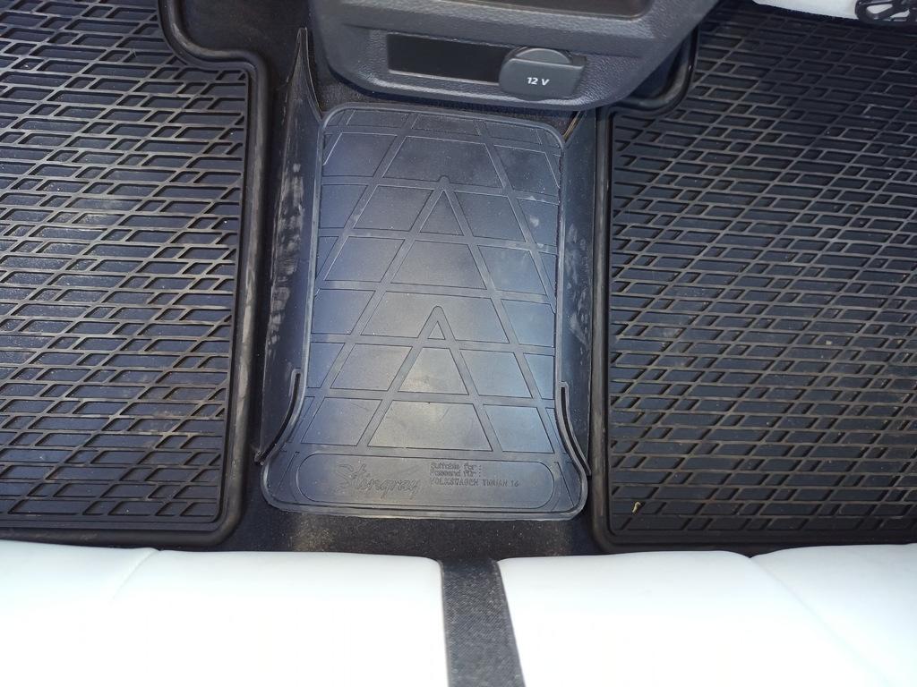 Rohož do zadní příčky (Stingray Premium) pro Volkswagen Tiguan 2016-2023