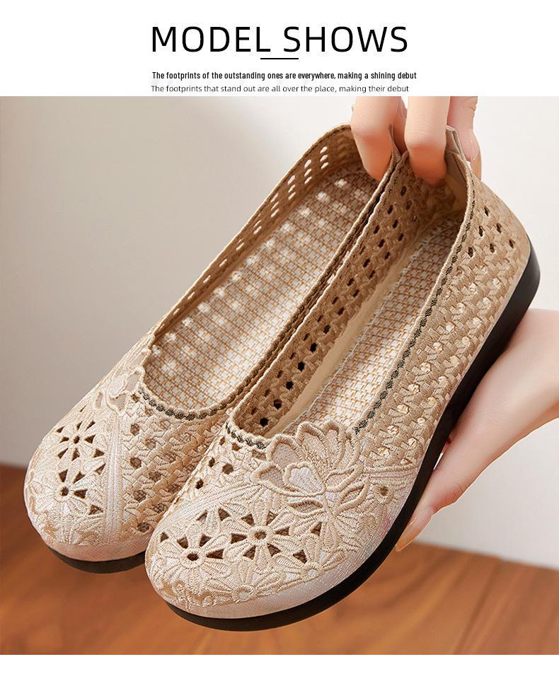 Women's Soft Sole Embroidered Hanfu Summer Shoes - Breathable Ethnic Style Old Beijing Cloth Mom Shoes.