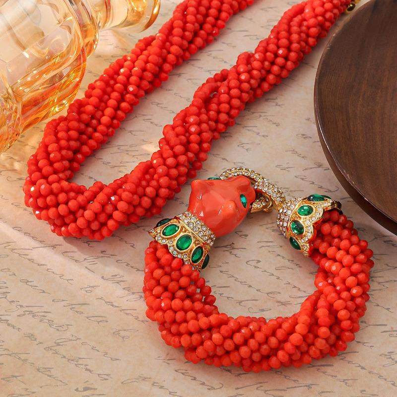 Vintage Medieval Italian Fashion Classic Temperament Mature Necklace Plus Bracelet Set