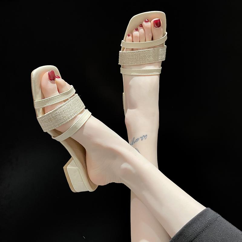 Женские сандалии для отдыха — фото 3