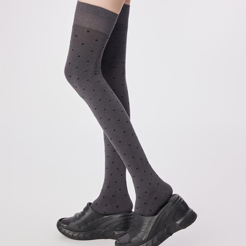 1/4 Paar Frühling Neue Lässige Bequeme Damen Socken Elegant Einfach Punkte Damen Knie Over Socken Modische Vielseitige Lange Socken