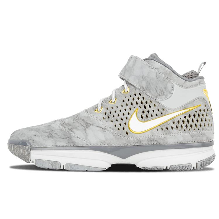 

Nike Kobe 2 Prelude 4/50+ Points 640222-001 43