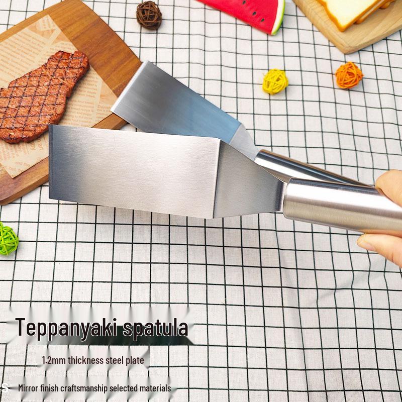 Stainless Steel Teppanyaki Spatula for Cooking, Hand-Grabbed Pancake and Steak Griddle Tool