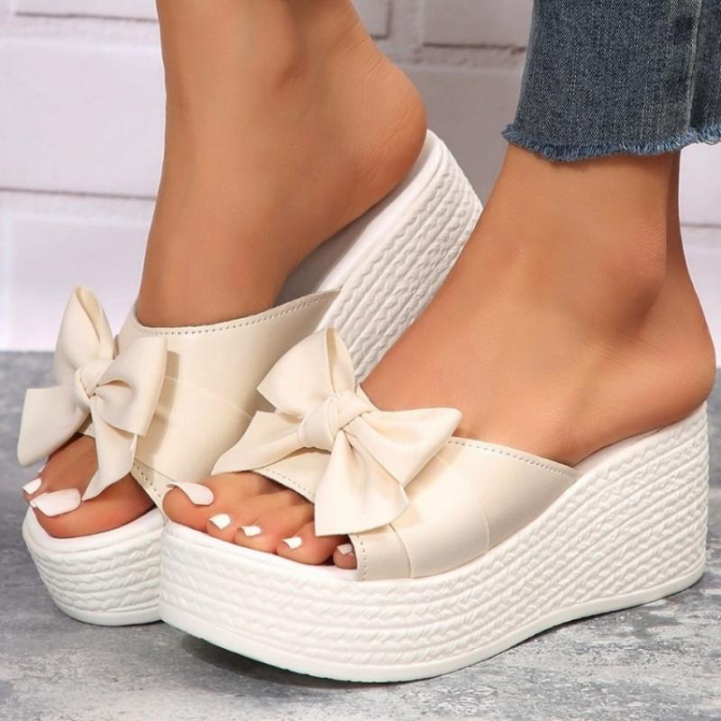 

Толстая подошва и прохладные тапочки для женщин летом 43