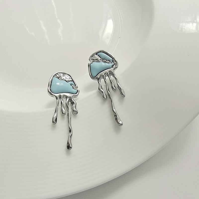 Japan and Korea's Asymmetric Jellyfish Stud Earrings Female Personality Style Versatile Design Sense Cold Wind Earrings