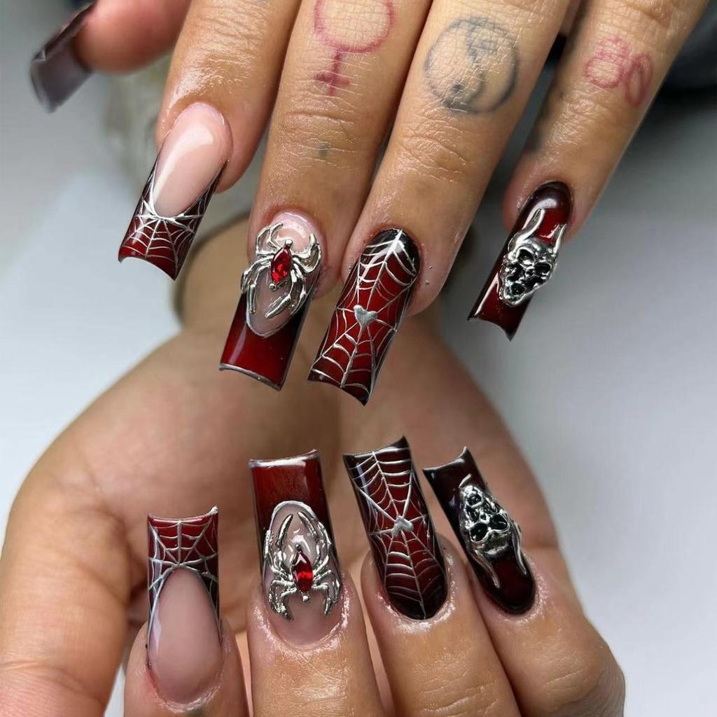 24 Stück Halloween Press-On Nägel Gothic Punk 3D Spinnen Schädel Design Falsche Nägel Schwarz Süß Cool Y2k Sarg Kopf Französische Falsche Nägel