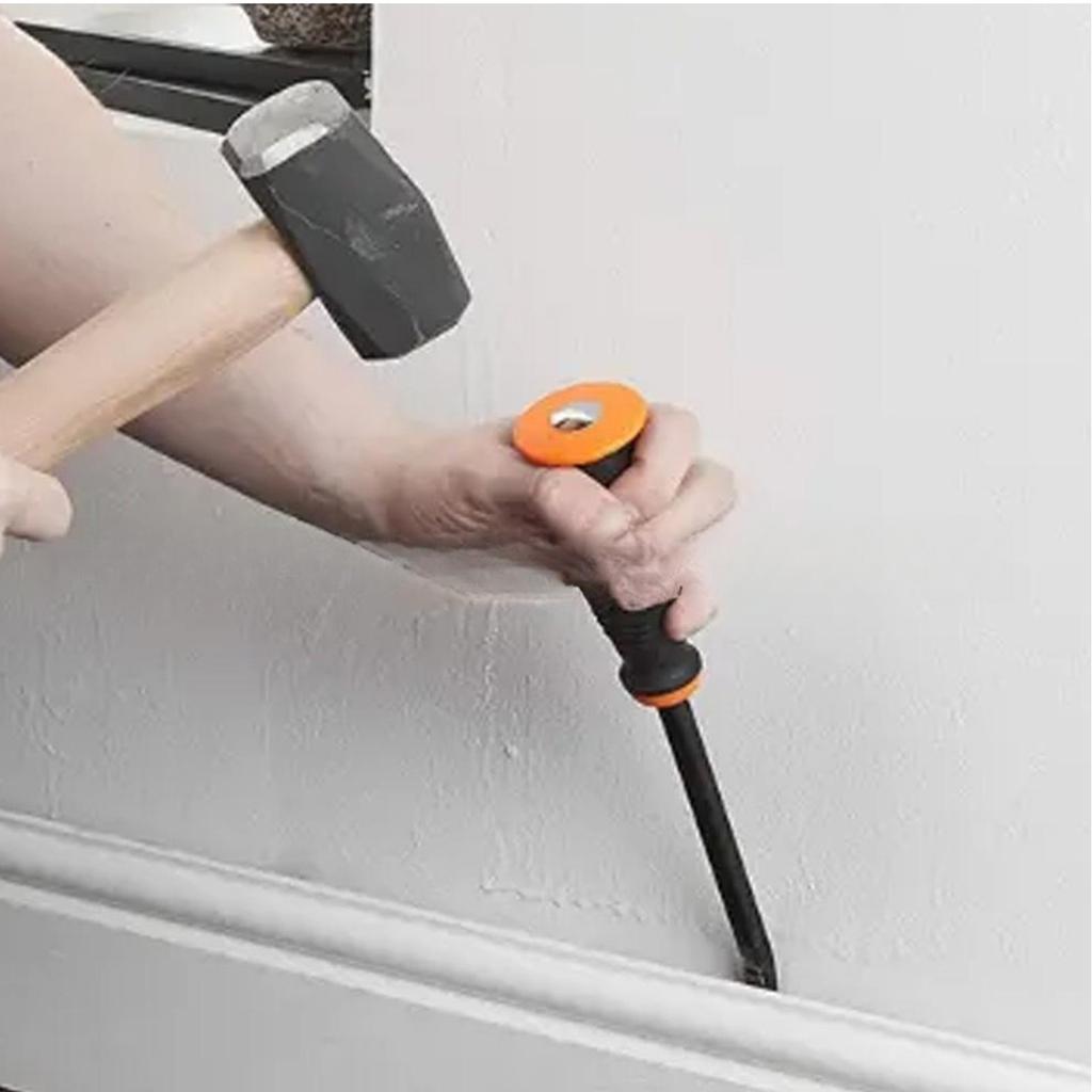 Heavy Duty Utility Pry Bar with Angled Tip and Nonslip Handle Lever Tool for Precisions Prying and Lifting Mechanic Tool