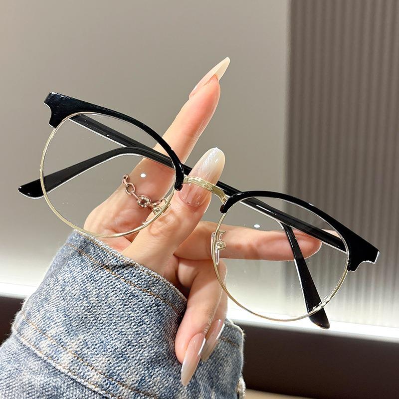 Retro and versatile anti blue light gray glasses, metal oval frame color changing glasses, eye protection glasses
