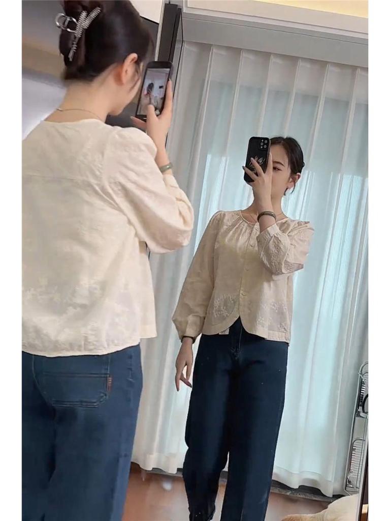 Women's Short-Sleeve French Top: 2024 Korean Style Embroidered Summer Blouse