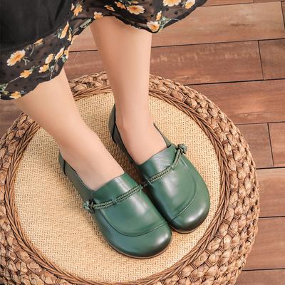 2024 New Mom's Shoes Retro Handmade Flat Shoes Female Casual Soft and Comfortable Round Toe Women's Loafers Shoes